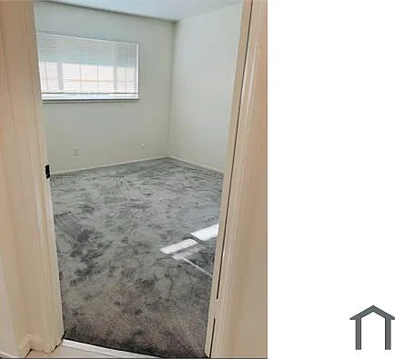 952 Chester St — Photo 14