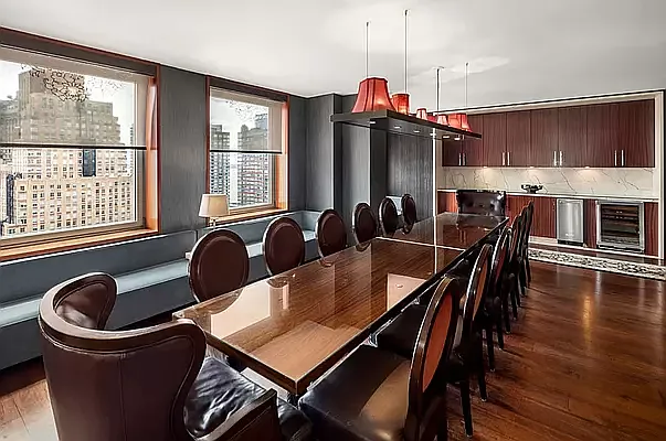 Rented by The Royse Group | media 16