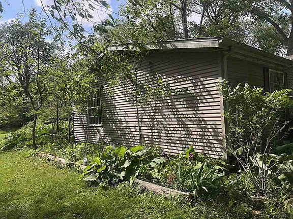 3rd image of 12038 E Gregg Blvd