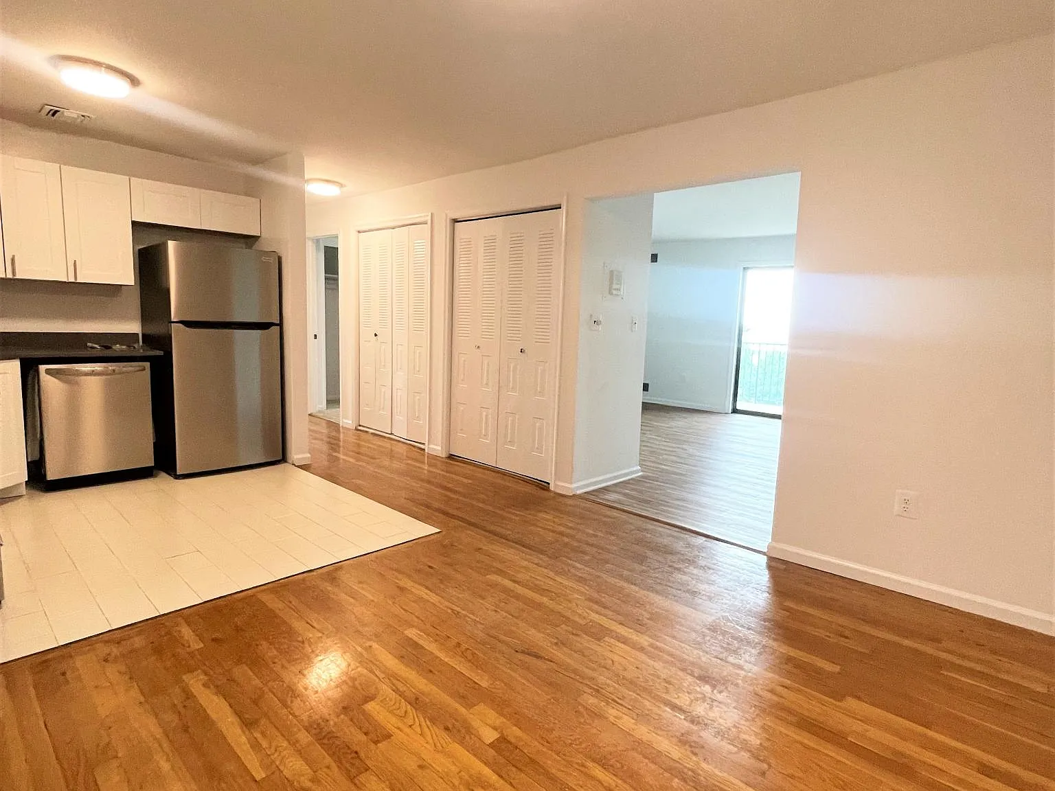 2 bed, 1450 sqft, $2,675 — Photo 3