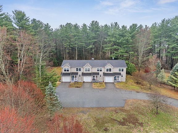 2nd image of 22B Foster Road