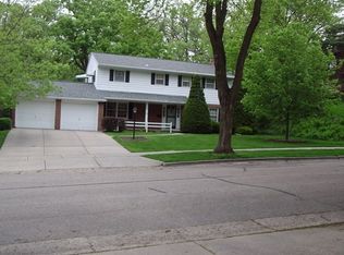 1106 Brookwood Rd, Madison, WI 53711
