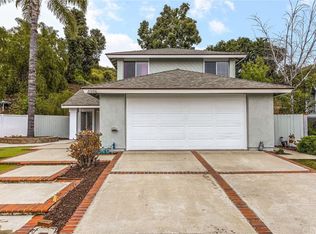 27206 Valleymont Rd, Lake Forest, CA 92630