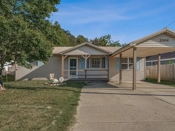 2004 Russell St, Kennett, MO 63857