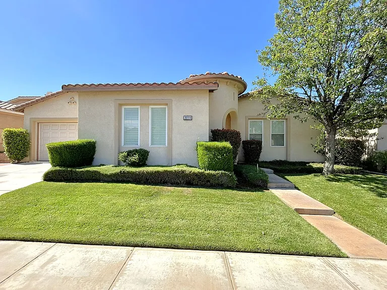 36119 Blue Hill Dr — Photo 2