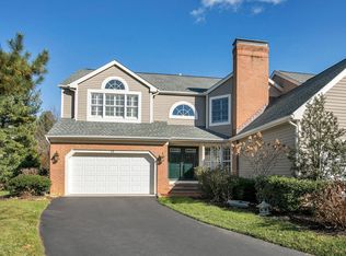 15 Old Farm Rd, Little Silver, NJ 07739