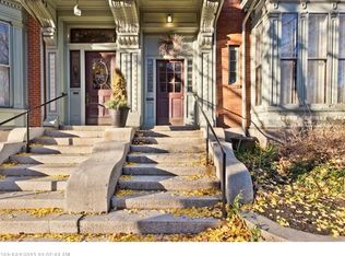 27 Deering St #2, Portland, ME 04101