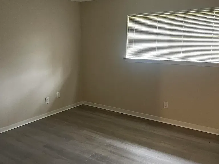 125 Wingfield Ct — Photo 7