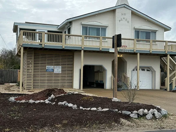 2565 Sandpiper Rd, Virginia Beach, VA 23456