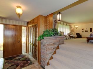 1608 N Douglas St, Appleton, WI 54914