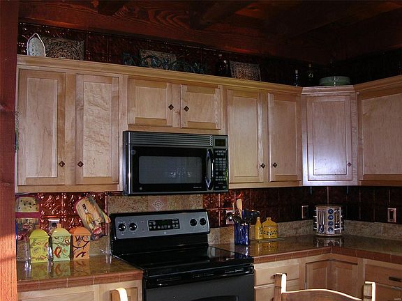 3rd image of 5135 County Road 456