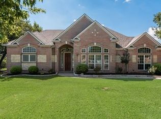 225 Lonesome Star Trl, Haslet, TX 76052