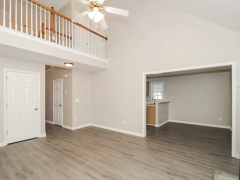 37 Winter Park Ln — Photo 5