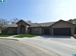4711 W Crystal Ct, Visalia, CA 93291