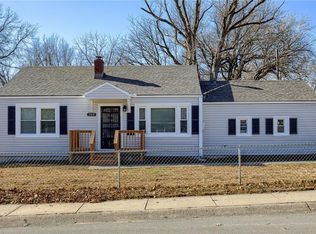 160 N Poe St, Kansas City, MO 64119