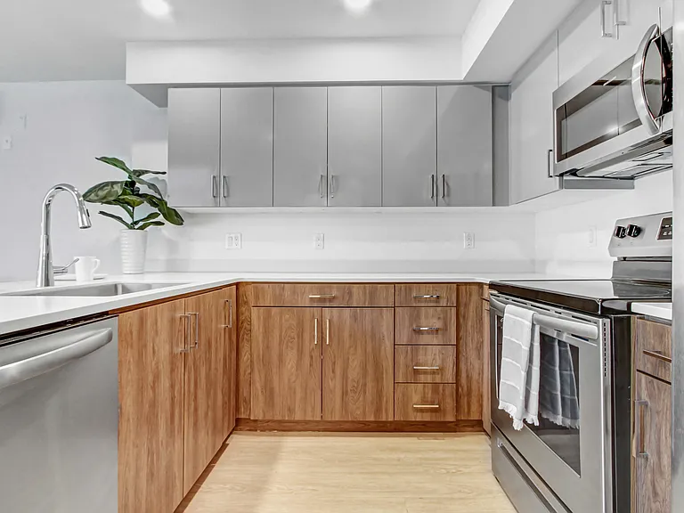 Watermark Apartments — Photo 48