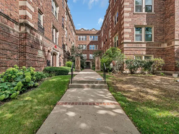 75 E Harris Ave APT 1E, La Grange, IL 60525