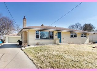 5502 Schluter Rd, Monona, WI 53716