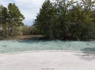 3001 Silverbell Ct, Bryan, TX 77807