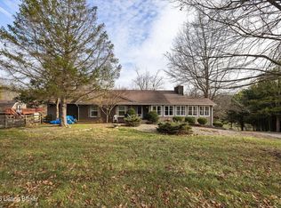 1405 Robertson Dr, Crestwood, KY 40014