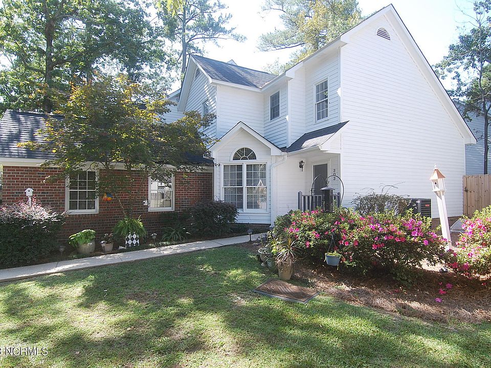 1st image of 303 Nantucket Court