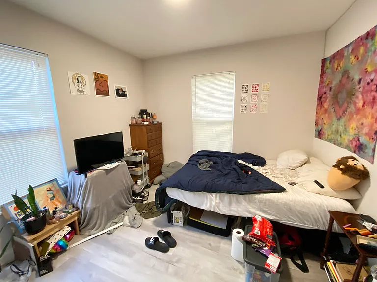 114 Hillside St #1 — Photo 5