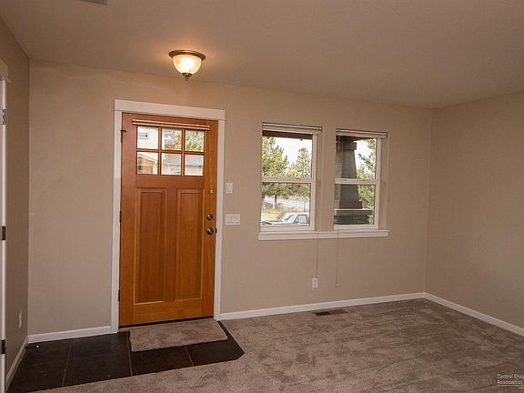 5th image of 3468 NW Cottage Pl Unit 1