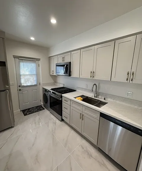 29082 Madrid Pl — Photo 3