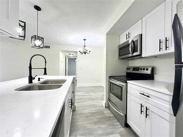 5140 Conroy Rd #27 — Photo 10