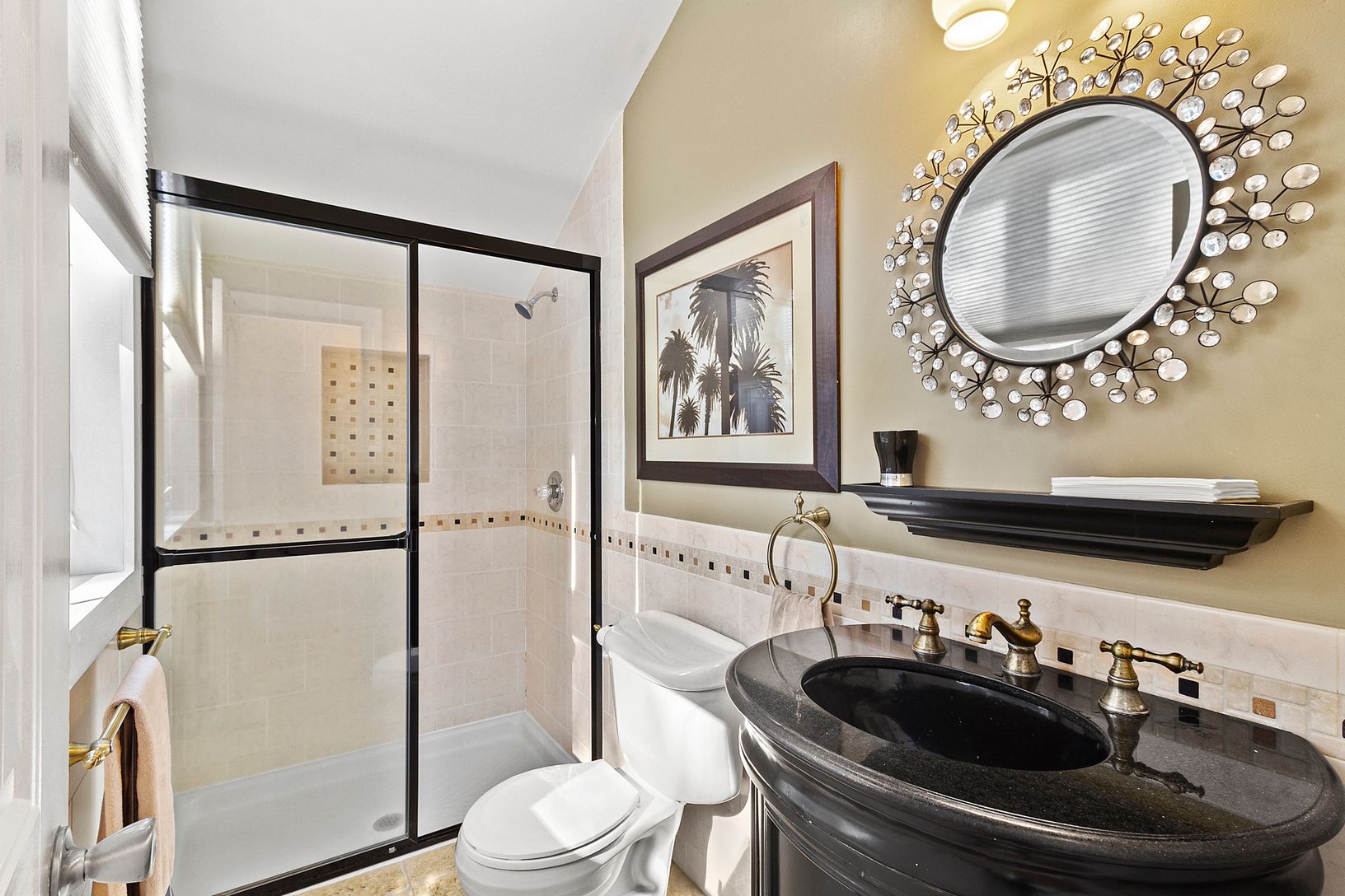  Jr.suite  bathroom 