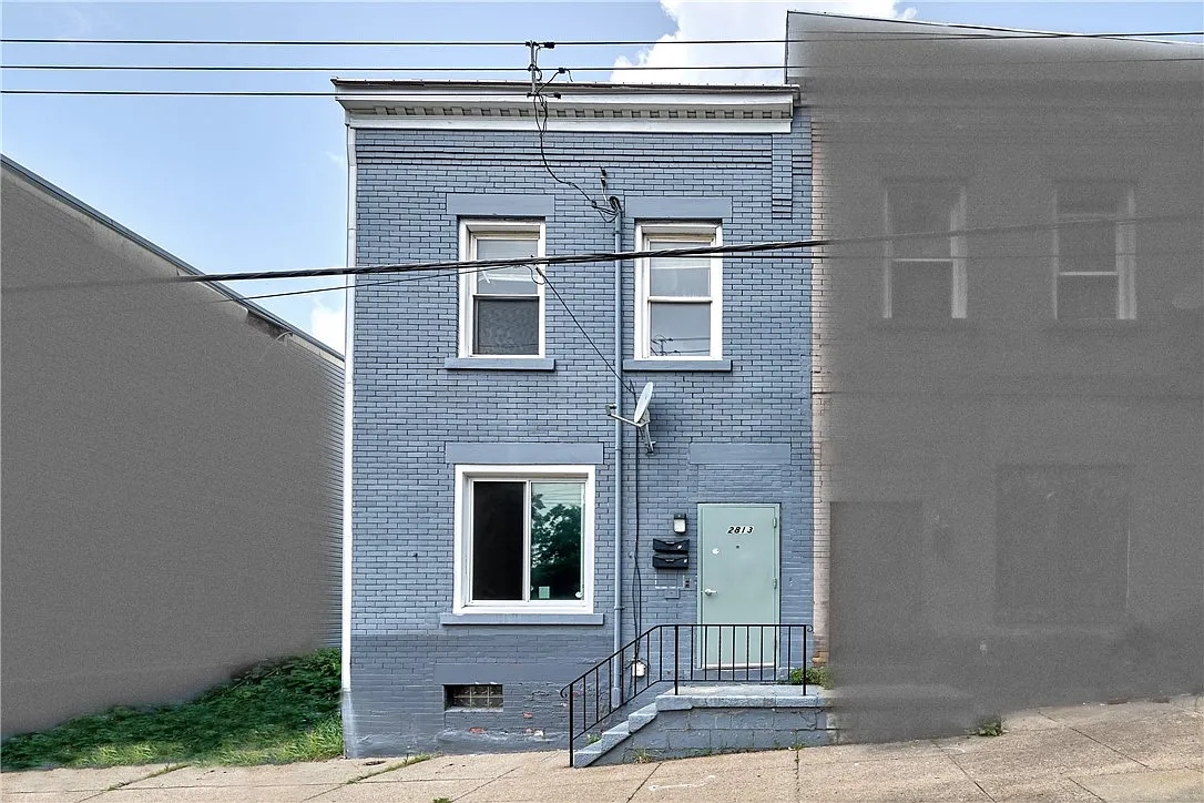 2813 Wylie Ave photo 1