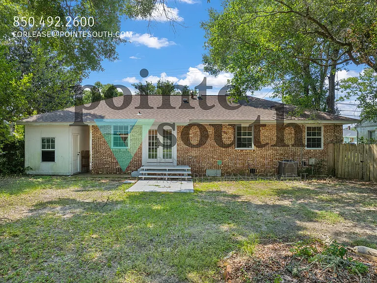 1220 Dexter Ave — Photo 24