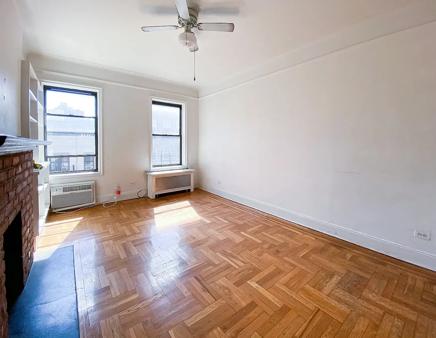341 East 22nd Street — Photo 2