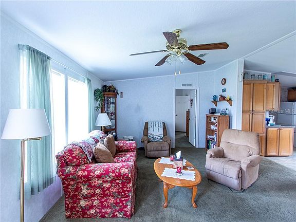 4th image of 6137 Buck Hill Dr