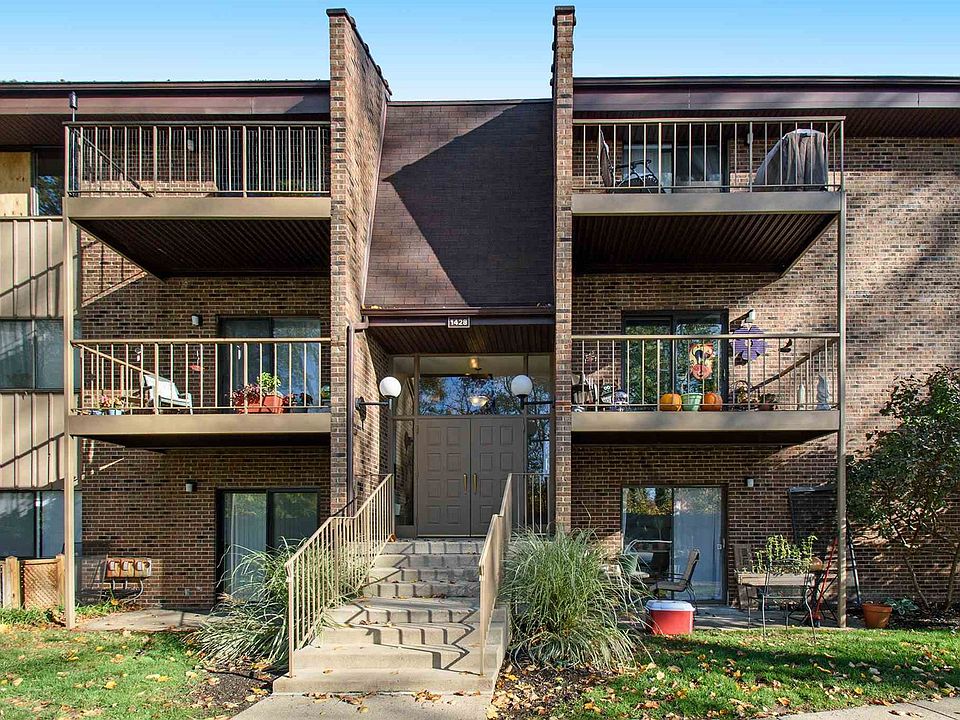 1st image of 1428 Marigold Way APT 105