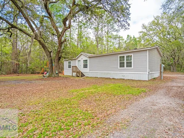 144 Whispering Pines Rd, Allenhurst, GA 31301