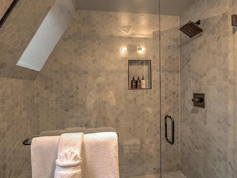 563 County Road 672 — Photo 33