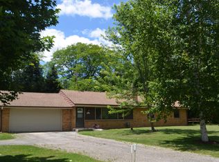 N57W15831 Bette Dr, Village Of Menomonee Falls, WI 53051