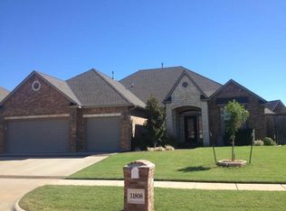 11808 Glenhurst Blvd, Oklahoma City, OK 73162