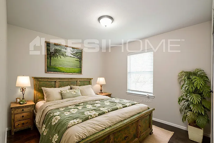 6436 Moonhill Dr — Photo 12