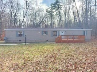 202 Hills Cir, Leroy, MI 49655
