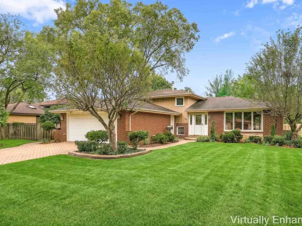 314 S Meier Rd, Mount Prospect, IL 60056