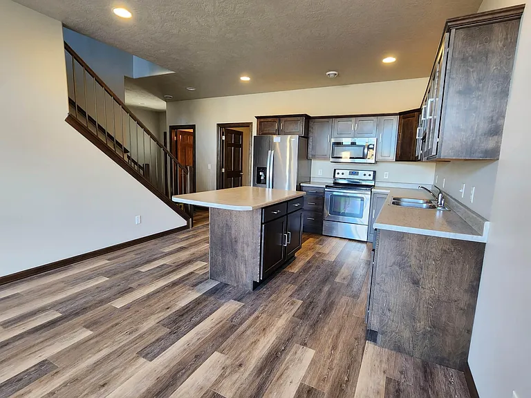 7502 E 45th St #7502 — Photo 7
