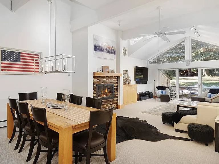 625 S West End St #8 — Photo 3
