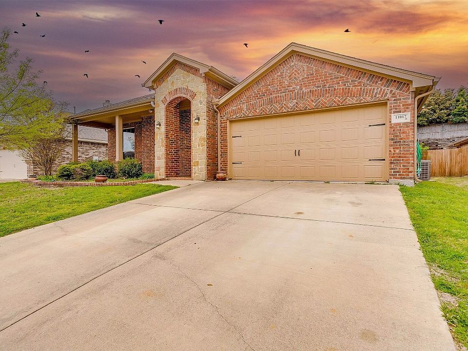 1st image of 11017 Silver Horn Dr