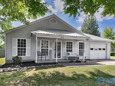 3008 Barkley Bridge Rd SW, Hartselle, AL, 35640