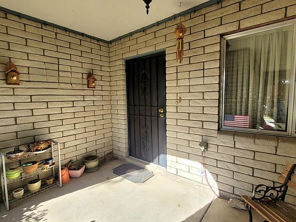 2nd image of 7326 W Reade Avenue
