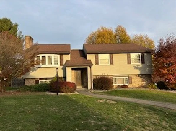 201 Cooperage Ct, Greensburg, PA 15601