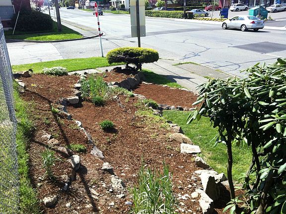 3rd image of 621 S Sprague Ave