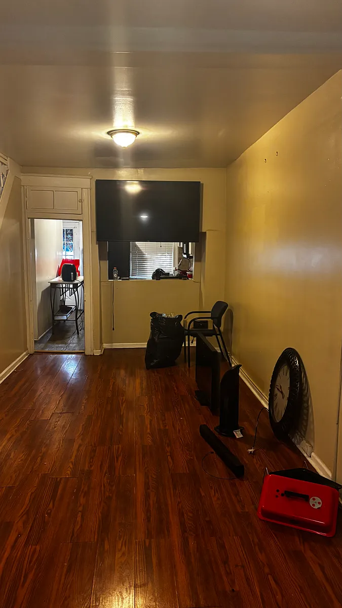 Building Photo - 522 Poplar Grove St